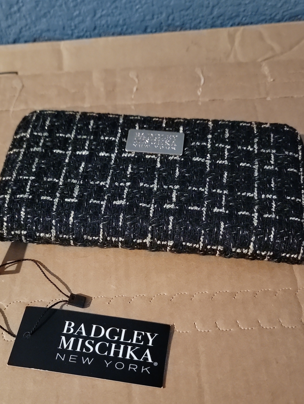 Badgley Mischka Black and Gold Tweed Zip-Around Wallet
